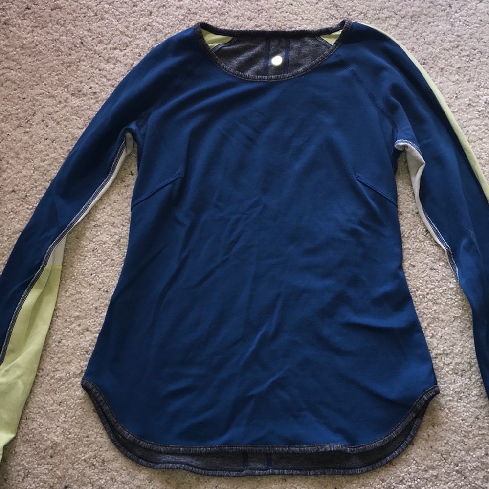 Lululemon reversible long sleeve shirt